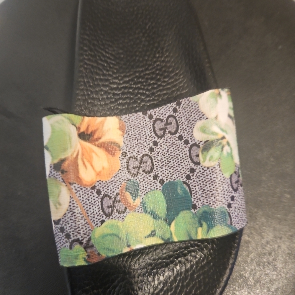 Amputee Super Rare Gucci Slide - Picture 2 of 7